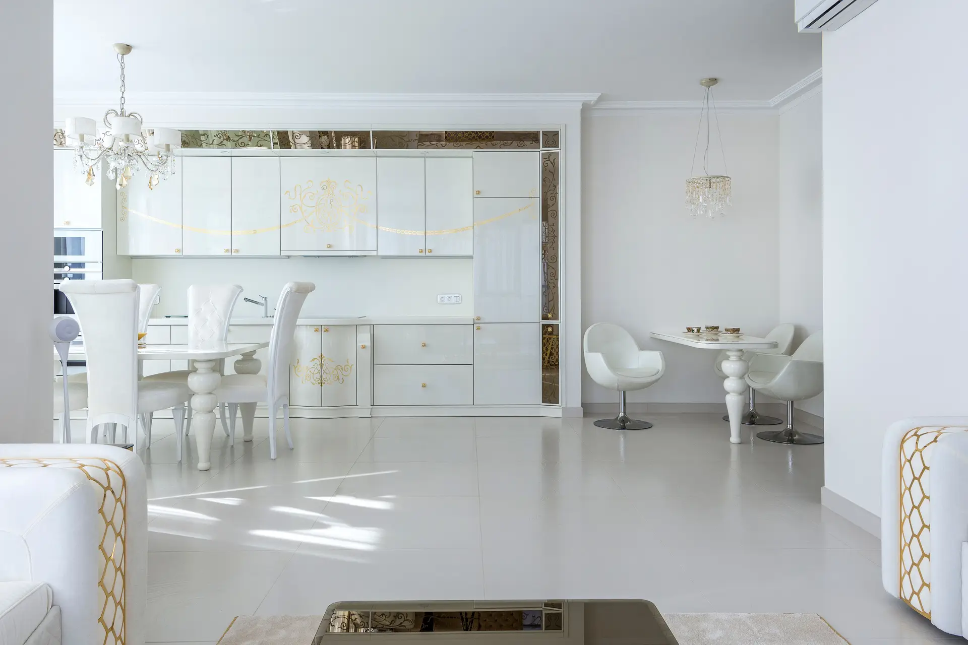 Modern belvárosi apartman kompakt térmegoldásokkal